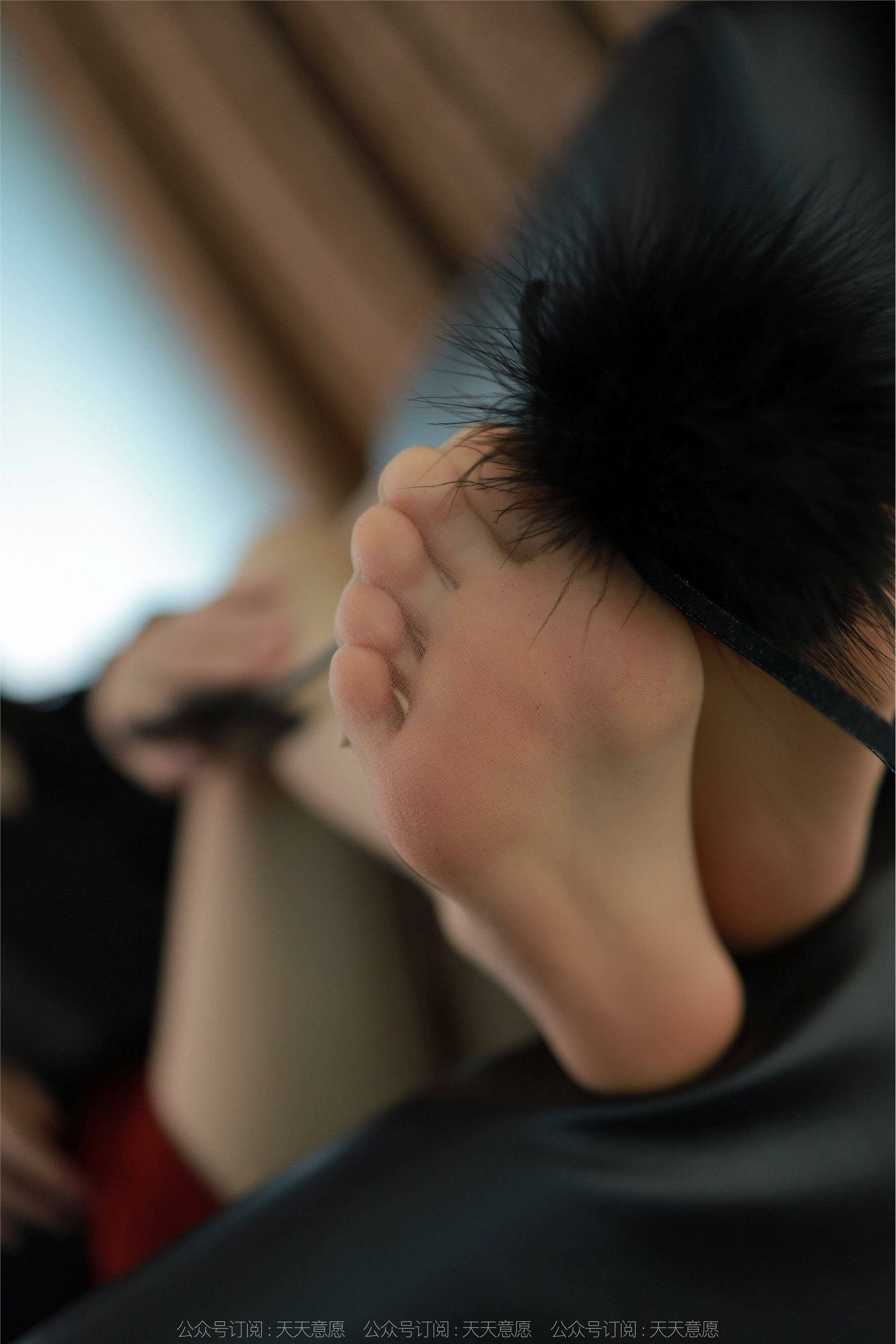 IESS异思趣向  2022.07.14 丝享家 1147：小六《红底高跟》